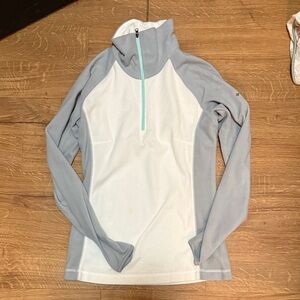 Columbia Gray and White Quarter-Zip Pullover